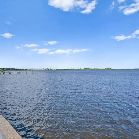 Island Time 1Br Waterfront Apt With View Of The Bay Villa Tampa Bagian luar foto